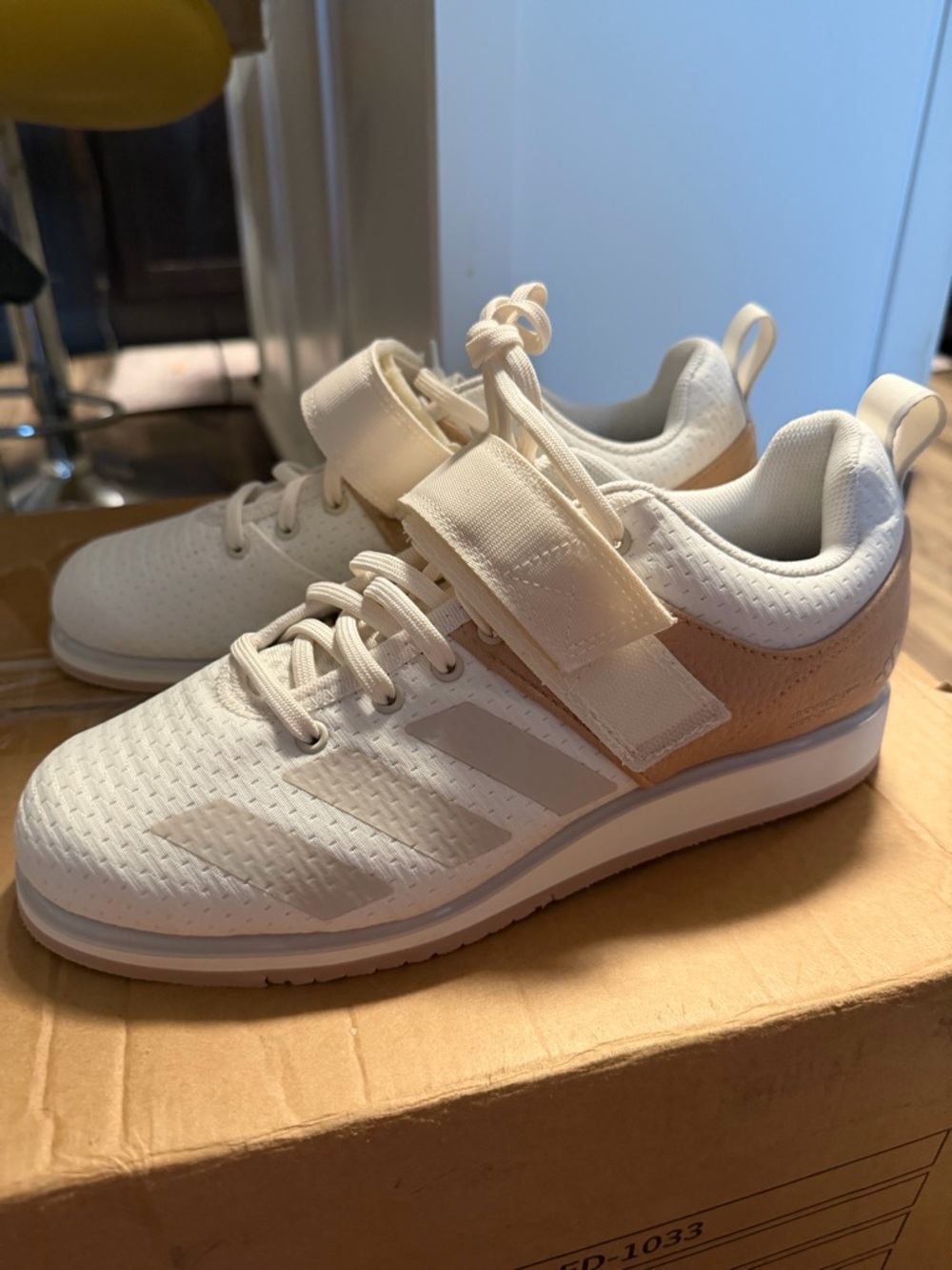 Adidas Powerlift 5 Shoes Sandstone Off-White Lifters - Size 8.5W (7.5M)